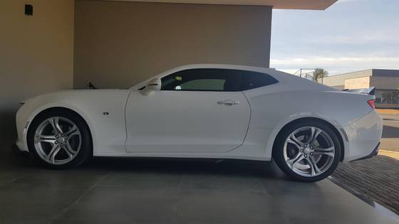 CHEVROLET CAMARO 6.2 V8 GASOLINA SS AUTOMÁTICO